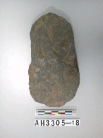 藏品(中型舌刃打製石斧)的圖片